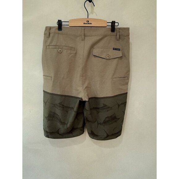 Huk Fishing Shorts Mens Large Performance Outdoor Stretch 34 Fish Beige Green - Picture 4 of 5